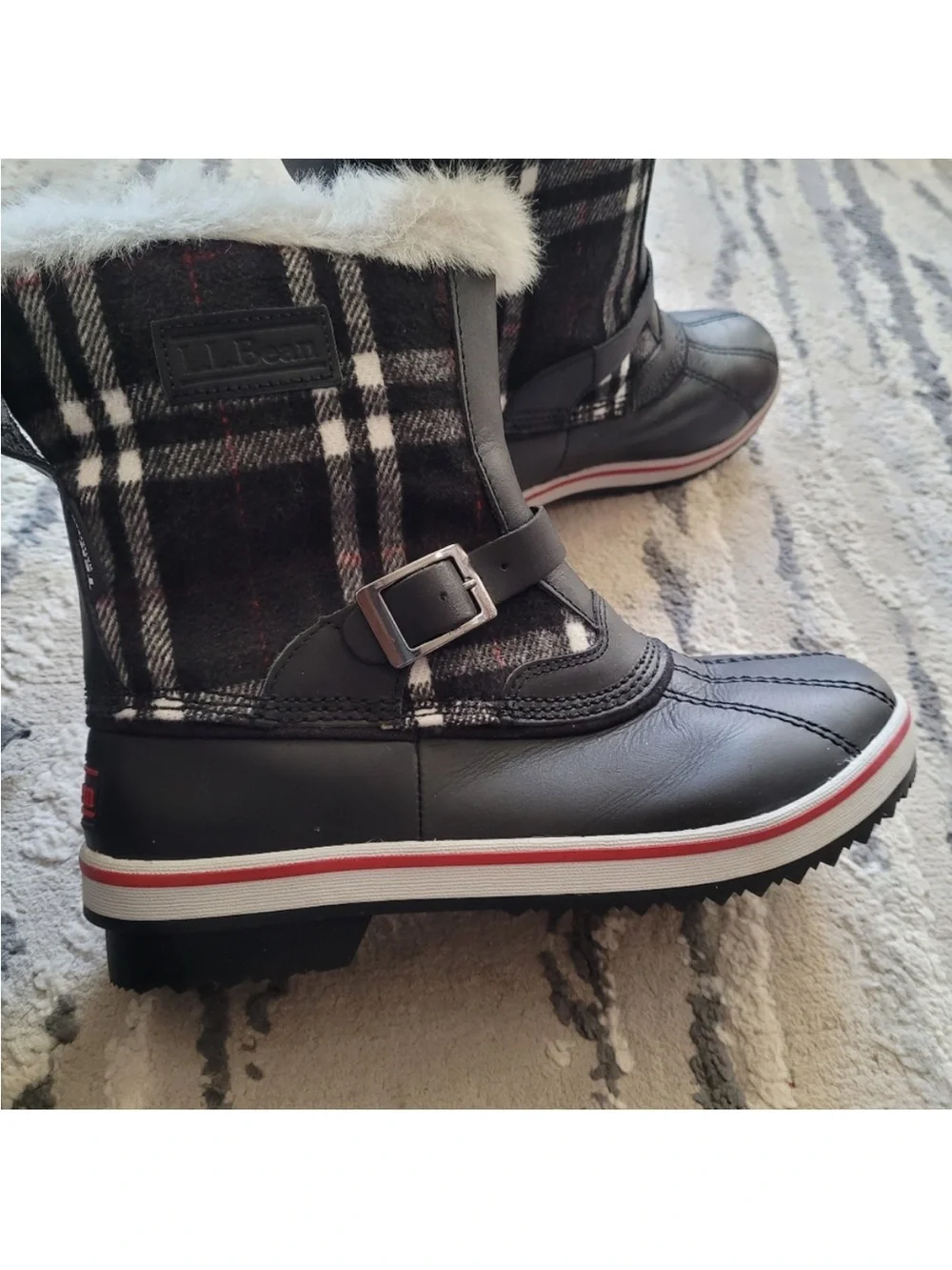 L.L.BEAN WARM WINTER BOOTS, NWOT, SZ 9